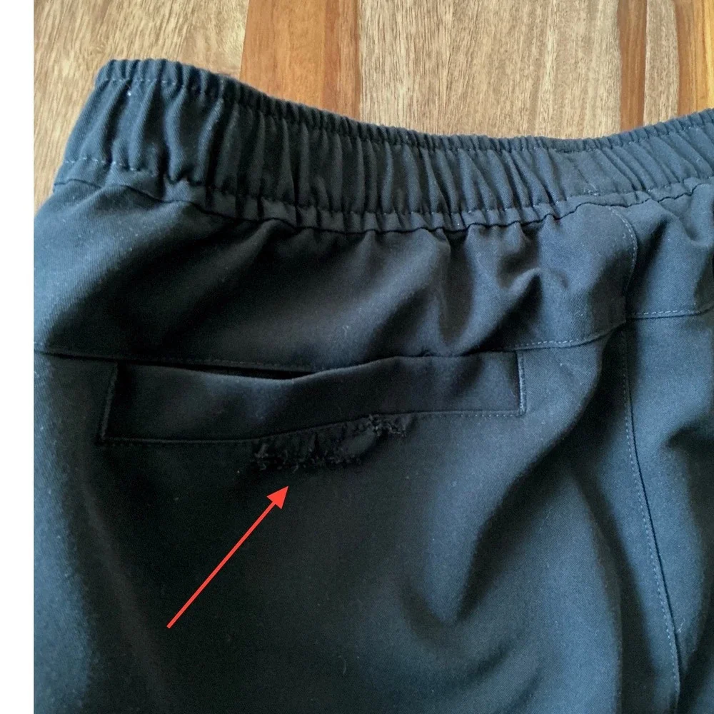 FIGS Mens Tansen Jogger Scrub Pants Large Black Technical Collection Flaw